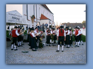 maibaum10.jpg